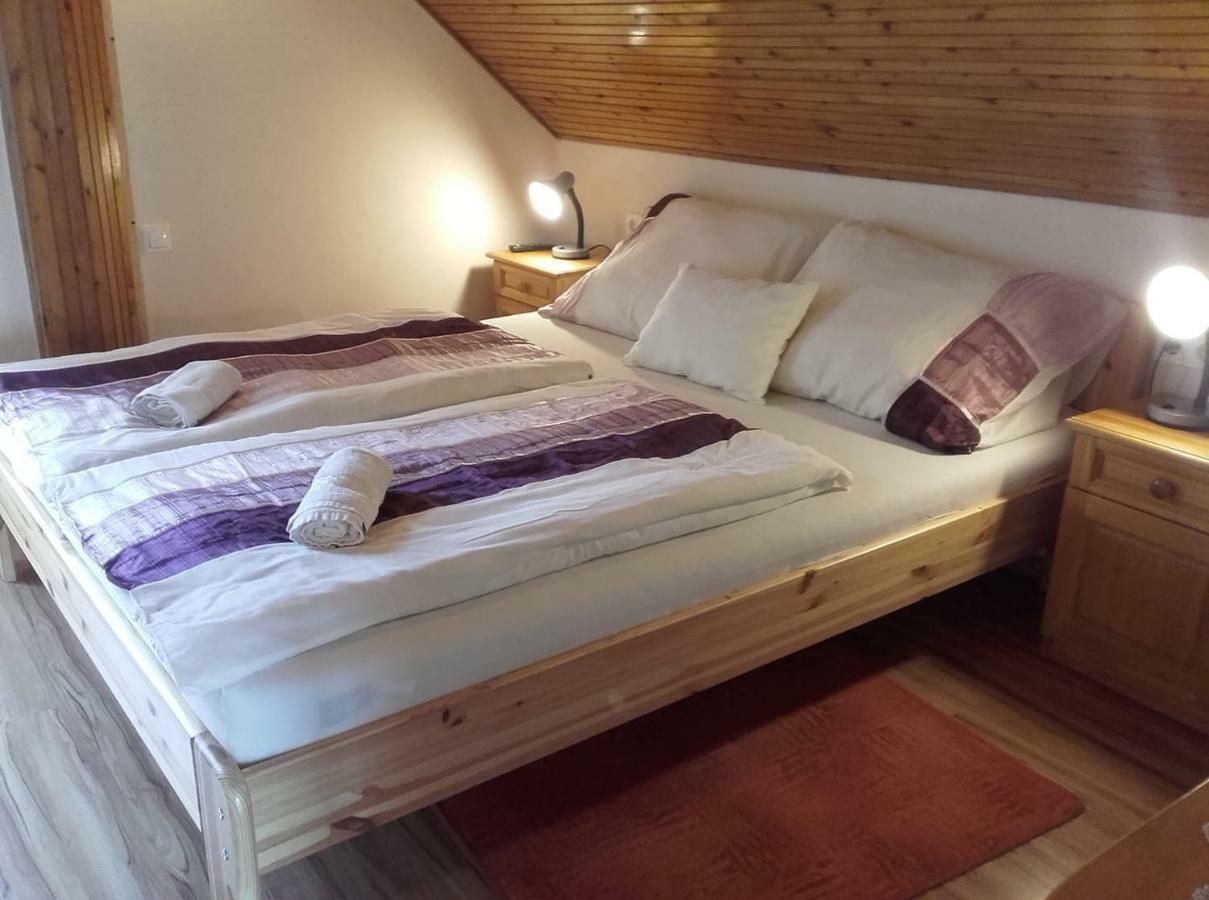 Bed and Breakfast Rozsakert Vendeghaz Сиглигет Экстерьер фото
